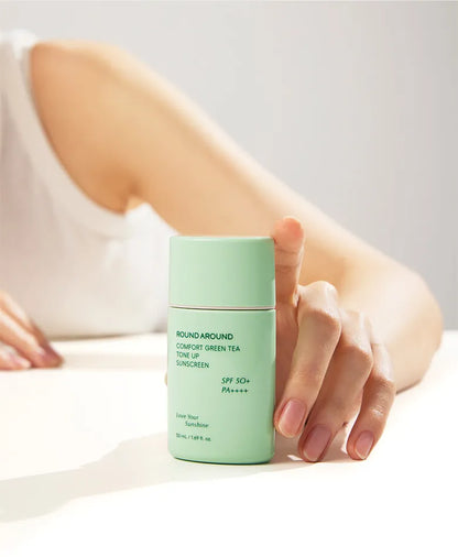 ROUND AROUND Comfort Green Tea Tone Up Sunscreen