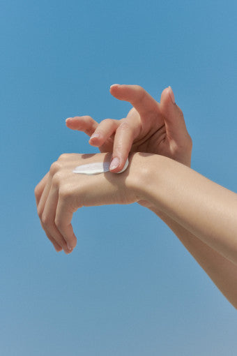 celimax Oil Control Light Sunscreen