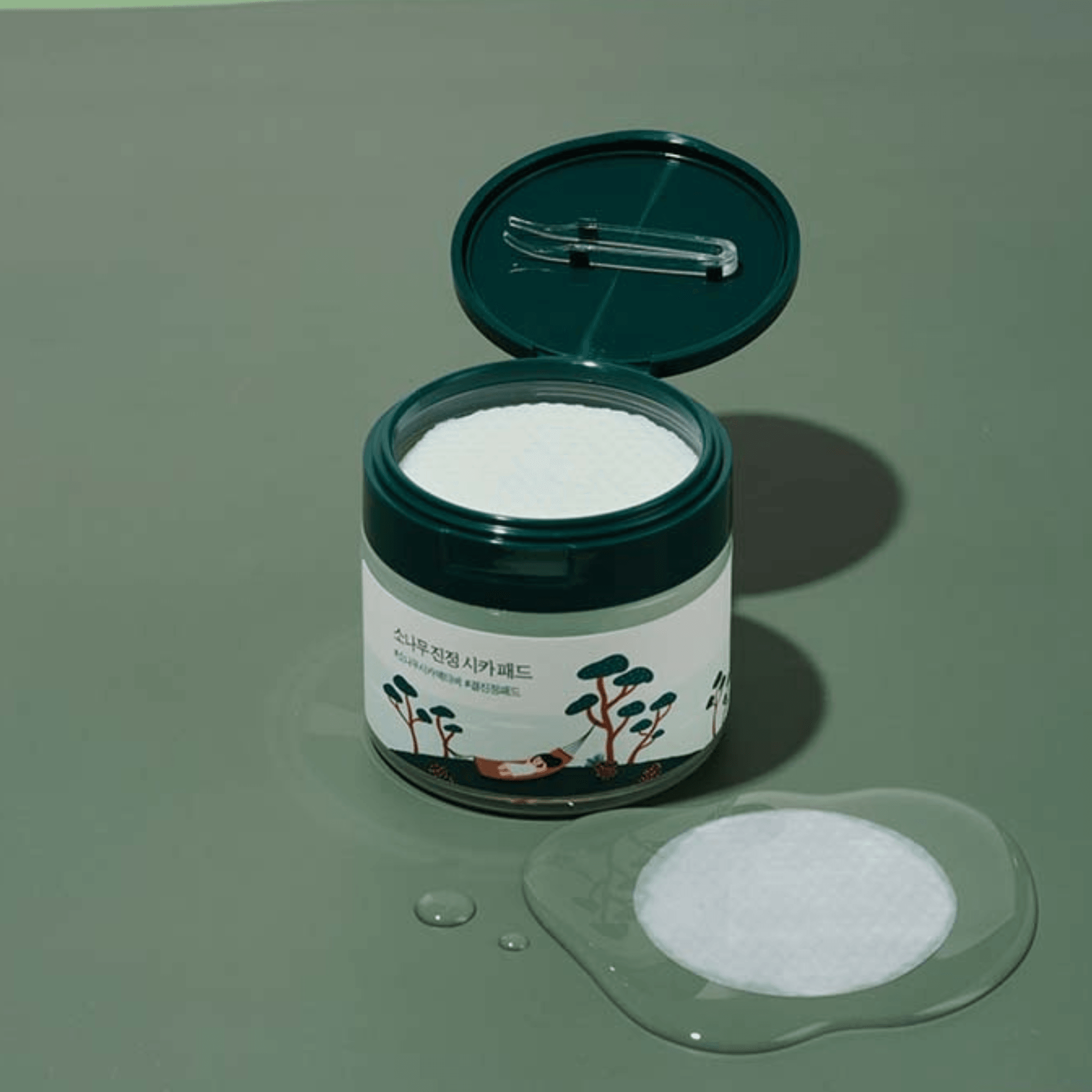 Round Lab Pine Calming Cica Pad 50 pieces - Koreanskinca.re